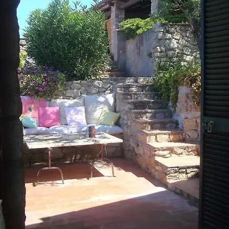 Elba Stunning Sea View Private Peaceful Holiday home *